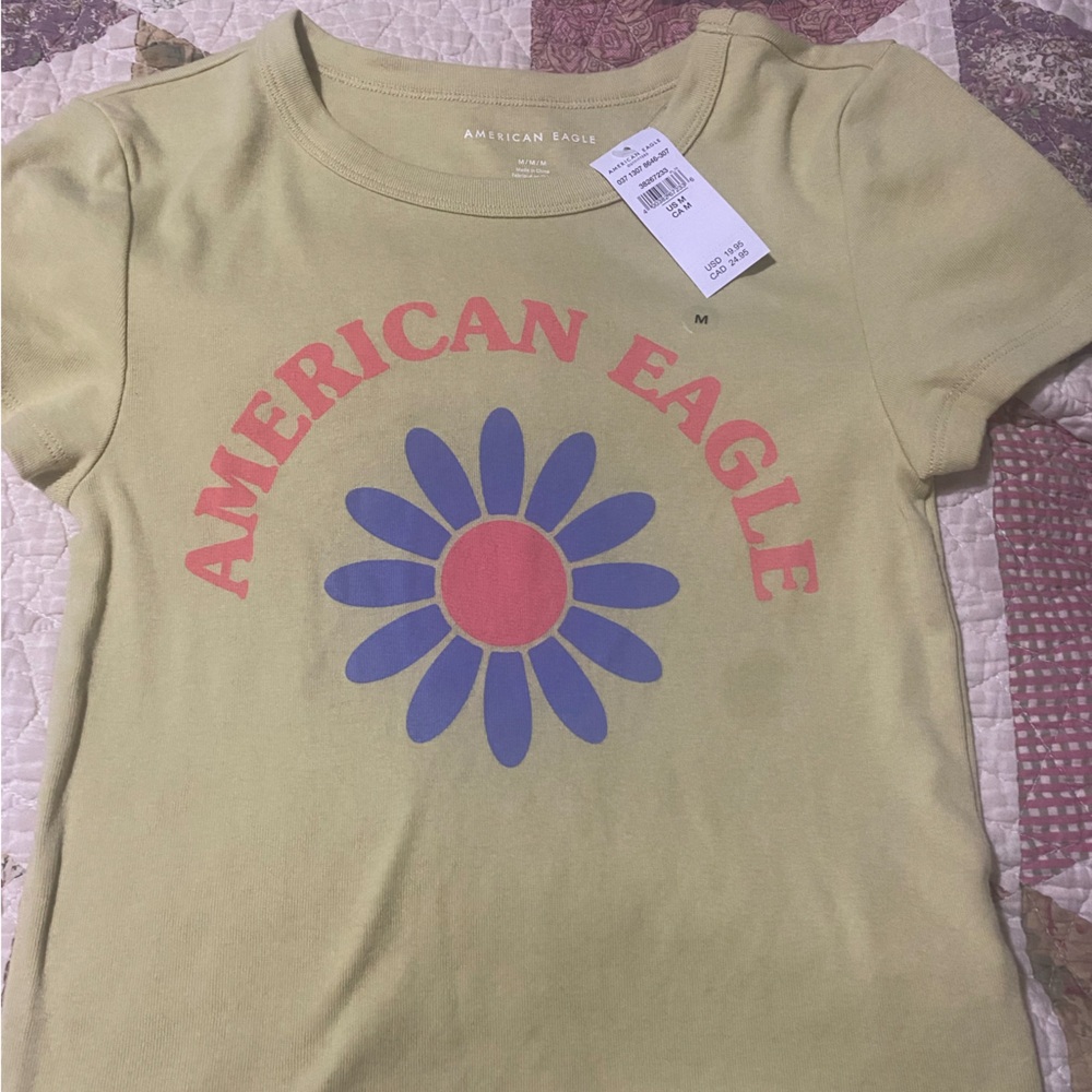 American Eagle Outfitters Yellow Tee with Floral Graphic. NEW